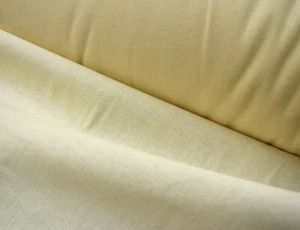 Calico Medium Weight Fabric 160cm wide / 5 metres long/ per metre / 100% cotton - Picture 1 of 2