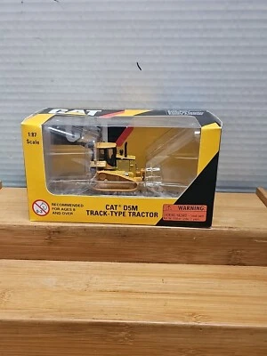 NORSCOT Caterpillar CAT D5M Track-Type Tractor HO Scale 1:87 New 55401 . - Image 1 of 4
