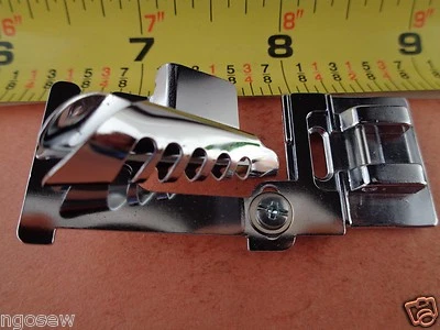 Pie aglutinante de sesgo de cinta Janome genuino se adapta al cantante hermano Kenmore nuevo hogar Elna Foto 1 de 2