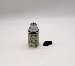 Cutler Hammer CAM 3 Selector Switch w/10250T-91000T (3) Contact Blocks - Picture 1 of 3