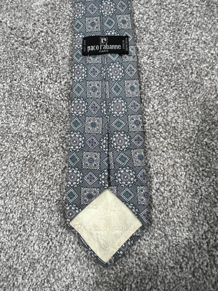 Corbata de diseñador Paco Rabanne para hombre medallón geométrico de seda hecha a mano Italia Foto 1 de 4