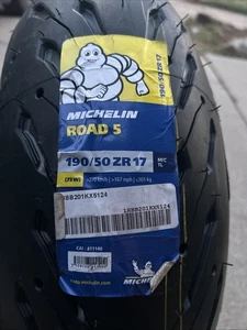 Michelin Road 5 Rear Motorcycle Tire 190/50ZR-17 (73W) - Picture 1 of 2