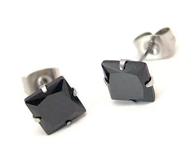 Aretes negros hipoalergénicos de acero quirúrgico cuadrado corte princesa 7 mm Foto 1 de 2