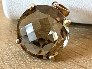 CIONDOLO CON QUARZO FUMO ORO GIALLO 333/8 CARATI - Foto 1 di 7