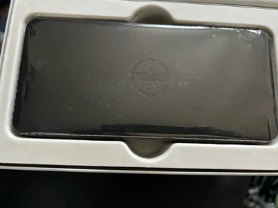 Dell USB 3.0 Ultra HD/4K Triple Display Docking Station (D3100) - Image 1 of 4