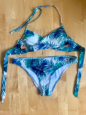 BIKINI, OBERTEIL Gr 36, Hose Gr. 40, herausnehmbare PADS C&A Weiß, blau, grün - Bild 1 von 4