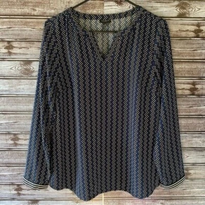 Talbots Women's Long-Sleeved Top Blouse Size M Black Spotted V-Neck - Image 1 of 4