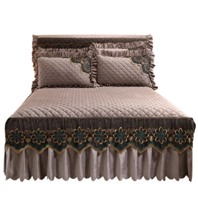 Vintage Velvet Bedspread Queen King Quilted Bedskirt Ruffles Headboard Covers - Image 1 of 4