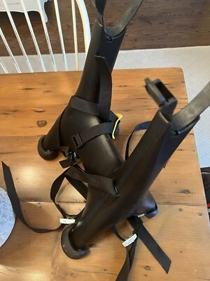 Saris Trunk-Mounted Bike Rack for One with Straps - Image 1 of 2