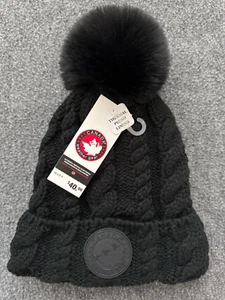 NWT $40 WEATHER GEAR Canada Black Cable Knit Thermal Plush Lined Winter Hat - Picture 1 of 2