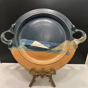 Atemberaubende Kunstkeramik Keramik Servierplatte mit detaillierten Griffen signiert QCP! - Bild 1 von 17