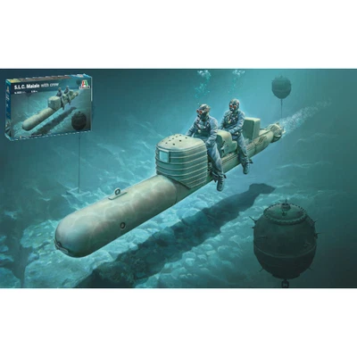 S.L.C. MAIALE WITH CREW KIT 1:35 Italeri Kit Navi Modellino Nuovo - Immagine 1 di 3