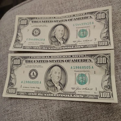 1985 Series 100 Dollar Bill Two $100 Lightly Circulated 85 One Hundred Dollars - Image 1 of 4