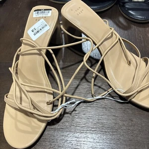A New Day Heels - Picture 1 of 2