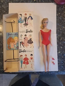 1964 Barbie #850 Blonde Swirl Ponytail Barbie Doll With Shoes  - Bild 1 von 24