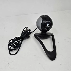 Logitech QuickCam Communicate Deluxe V-UBE43 USB Webcam w/ Privacy Slider Screen - Picture 1 of 6