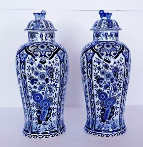 Antique DELFT BLUE & WHITE GINGER JAR- LIDDED VASE 13 INCHES - EXCELLENT - Picture 1 of 6