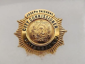 Paterson New Jersey Joseph Thoeberg City Commissioner Pin Back  - Picture 1 of 6