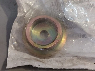 全新 正品 Homelite Flange UP05843 — 第 1/2 张图片