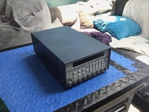 Stanford Research DG535 4 Ch Digital Delay/Pulse Generator Opts 1, 2, 3 - Picture 1 of 7