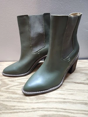 Crown Vintage Women’s Pimmy Bootie Green Leather Size 6M NWOT  - Image 1 of 4