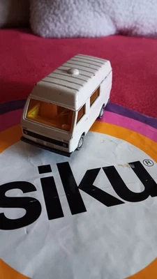 siku 1334 2518 VWLT 28 Camper Weiß - Bild 1 von 4