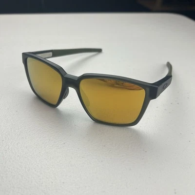 Gafas de sol Oakley POLARIZED ACTUATOR SQ OO9430-0657 tinta oliva mate con PRIZM USADAS EN EXCELENTE ESTADO Foto 1 de 4