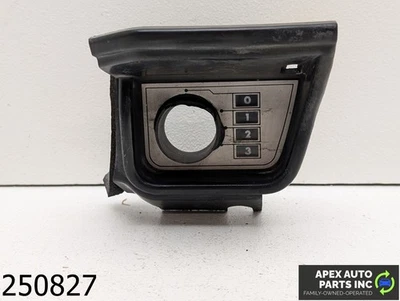 OEM 1985 Jaguar XJS 4.2L DASHBOARD SWITCH TWIST KNOB MASTER  SURROUND COVER - Image 1 of 4