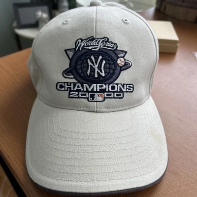 NWT NY Yankees 2000 World Series Champions Hat Cap New Era Strapback Vintage Y2K - Image 1 of 4