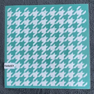 Chalk Couture Houndstooth Pattern Transfer, Patterns, Size D 18x18, New Retired - Picture 1 of 2