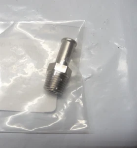 Cleveland Convotherm Steamer 115378 Orificio .5MM 1/4 Barb x 1/4 MPT Montaje de manguera - Imagen 1 de 5