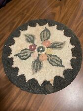 Vintage Berry & Leaves Handmade Folk Art Round Hooked Rug /chair Pad / Mat