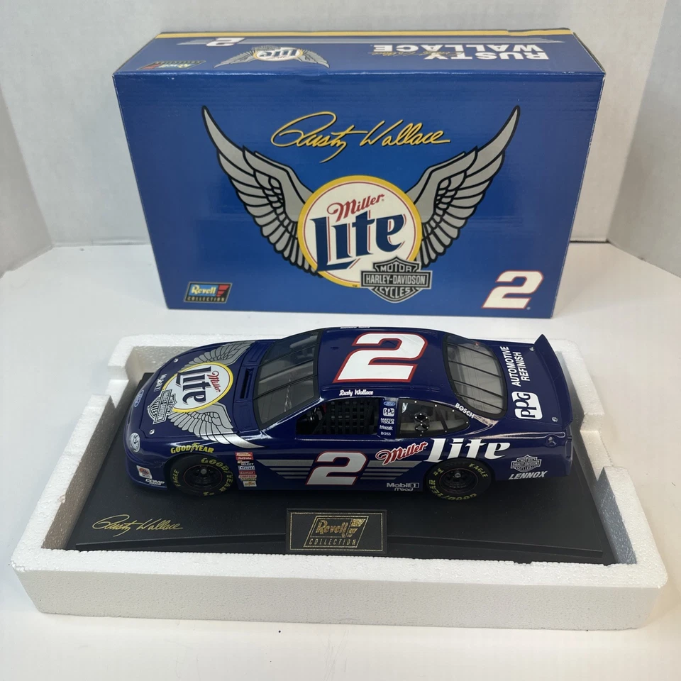 Harley Davidson Rusty Wallace #2 1999 Miller Lite 1:18 Revell NASCAR diecast Foto 1 de 4