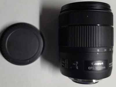Canon EF-S18-135mm F3.5-5.6 IS USM Standard Zoom Lens for EOS DSLR Cameras - Image 1 of 4