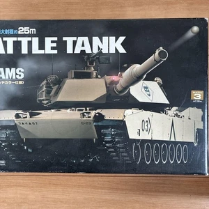 TOKYO MARUI 1/24 RC Battle Tank M1A2 ABRAMS US Army Desert Camouflage with Box - Picture 1 of 17