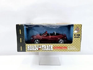 Maisto Collector's Edition Road & Track Audi TT Roadster Convertible Red 1:18 - Picture 1 of 12