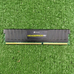 Corsair Vengeance LP DDR3 RAM 16GB Kit (1x16GB) | 1600MHz - Picture 1 of 3