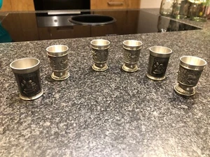 2 Zinnbecher Grenningloh und 4 Zinnbecher SKS - Bild 1 von 12