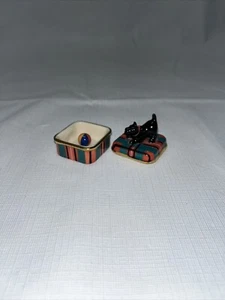 Adorable Black Scottish Terrier Trinket Box With Ball Inside Rare Vintage - Picture 1 of 10