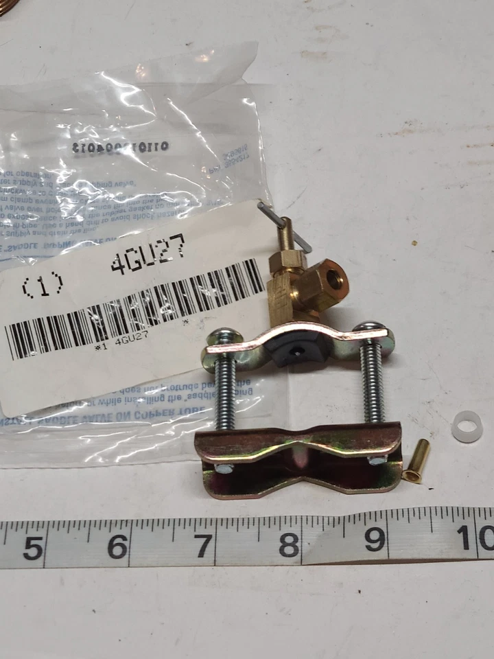 ANDERSON METALS Self-Piercing Saddle Valve: 1/4 in Tube O.D., Brass, -30° to 250