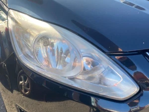 Ford C-Max 2010-2015 - o/s-driver headlight - breaking - 371 - Picture 1 of 12