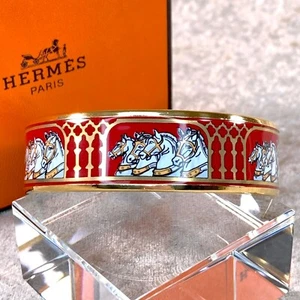 Vintage Hermes Enamel Bangle Bracelet Red Enamel Horse Gold Rim 65 with Case - Picture 1 of 16