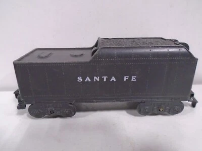 VINTAGE MARX 027 GAUGE PLASTIC 6" SANTA FE 4 WHEEL TENDER - Image 1 of 4