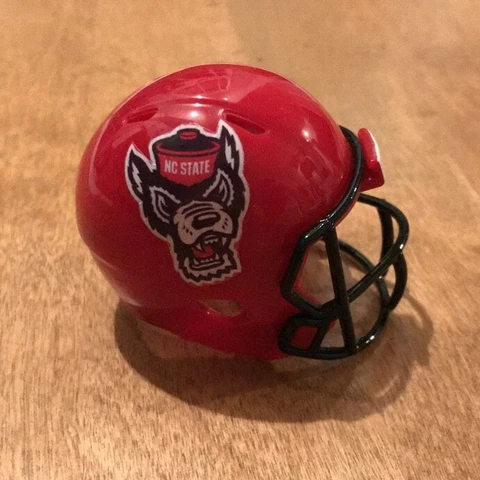 NC State Wolfpack 2020 red custom pocket pro helmet Cover