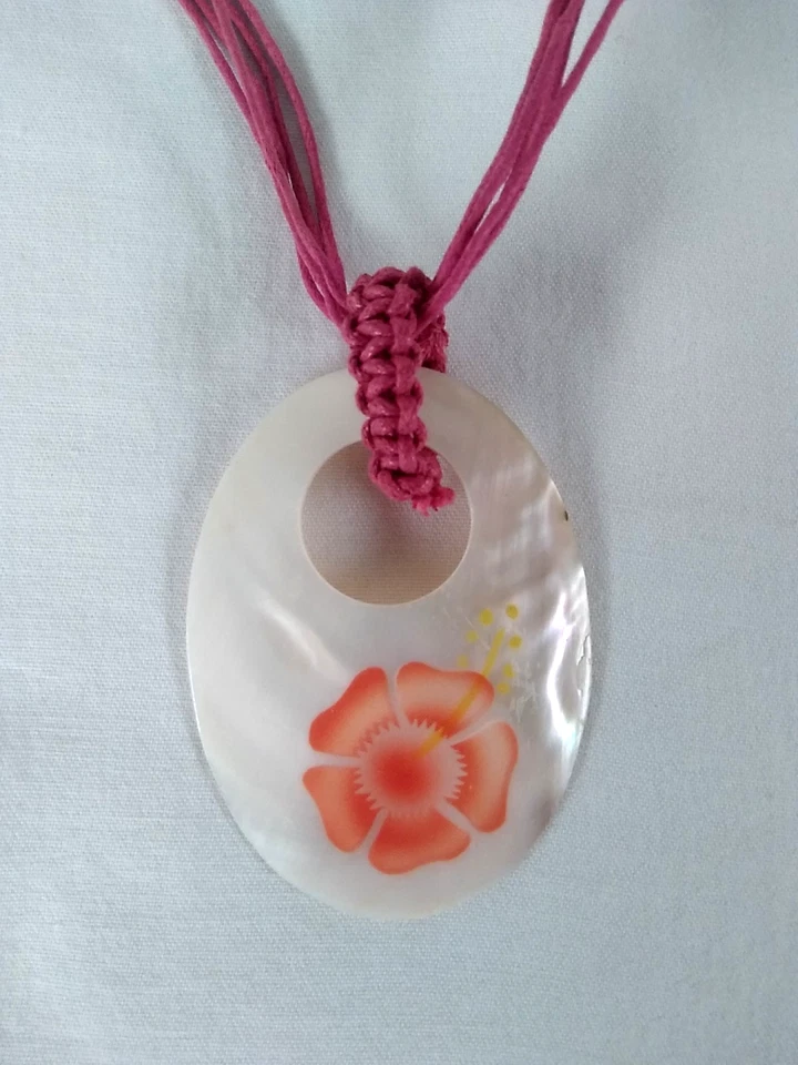 Painted MOP Shell Ethnic Hawaiian Polynesia Necklace Boho  22" US  Seller New - Image 1 of 4