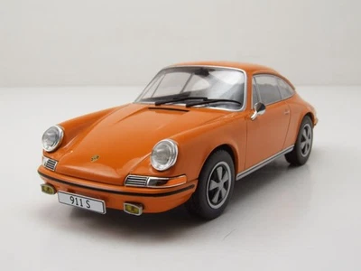 Porsche 911 S 1968 Arancione Modellino 1:24 Whitebox - Immagine 1 di 4