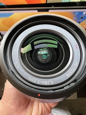 SONY SEL1635Z Vario Tessar Zeiss FE 16-35mm F4 ZA OSS Hood Pouch Box Full Frame - Image 1 of 4