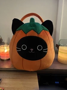SQUISHMALLOWS Calio the Black Cat in Pumpkin Costume Treat Pail Halloween 10" - Picture 1 of 5