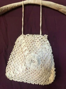 Antike Vintage handgehäkelte Handtasche mit Seidenfutter - Bild 1 von 5