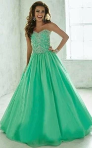 Vestido de fiesta verde primavera Tiffany 46038 nuevo con etiquetas oferta talla 12 - Imagen 1 de 2